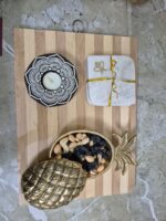 Xclusive Gilded Pineapple Storage Box - Image 3